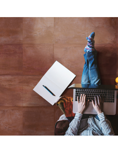 Gres porcellanato effetto cotto cm 34x34 di Ceramica San Giovanni.