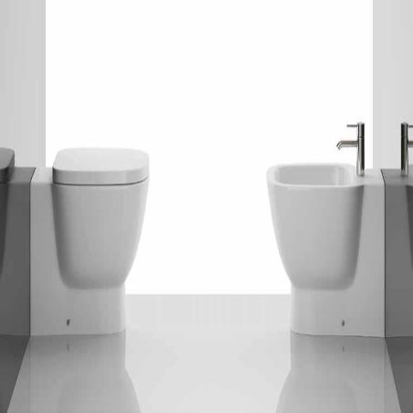 Vaso  + bidet filo muro serie ONE della RAK